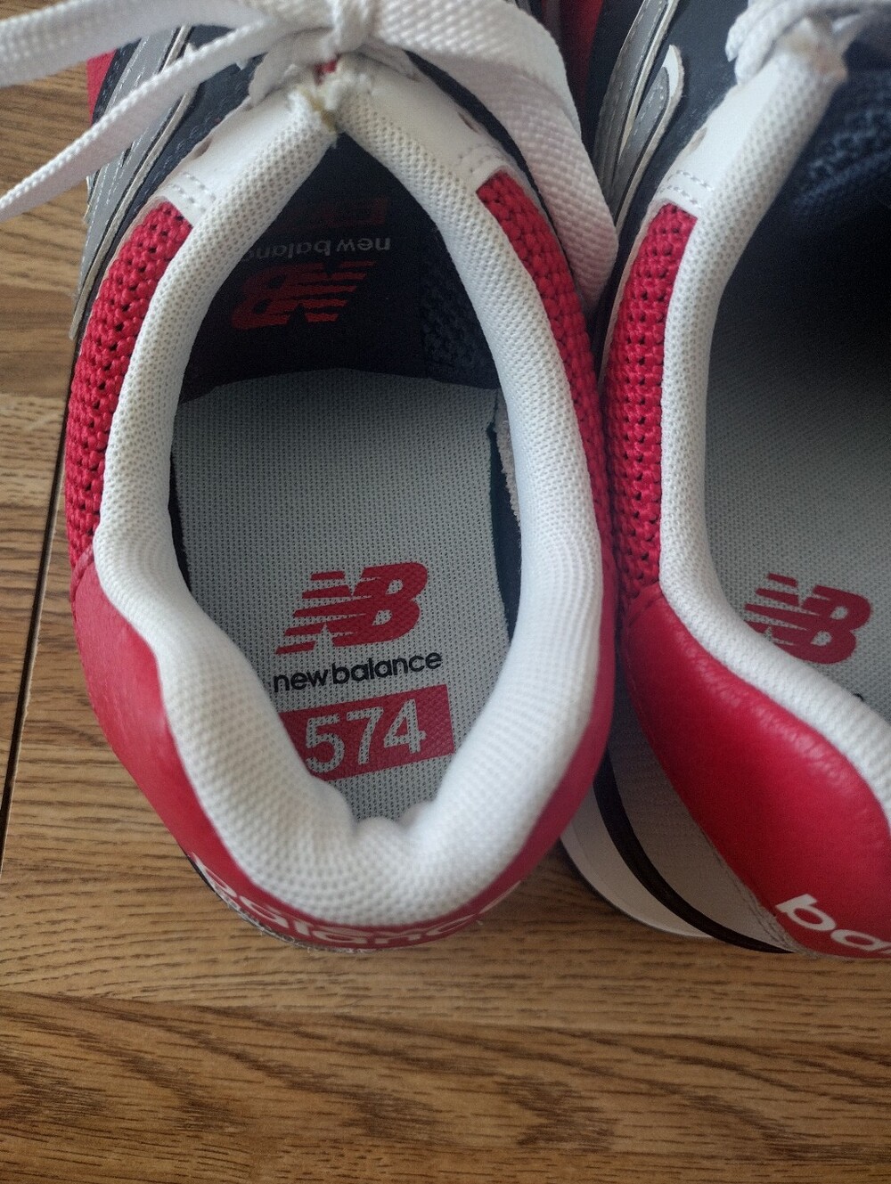 Men's New Balance 574 Pebbled Sport "Team Red" Size 8.5 Sneakers - Picture 5 of 9